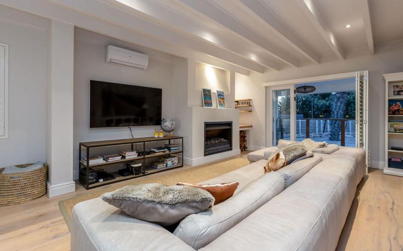 4 Bedroom Property for Sale in Llandudno Western Cape